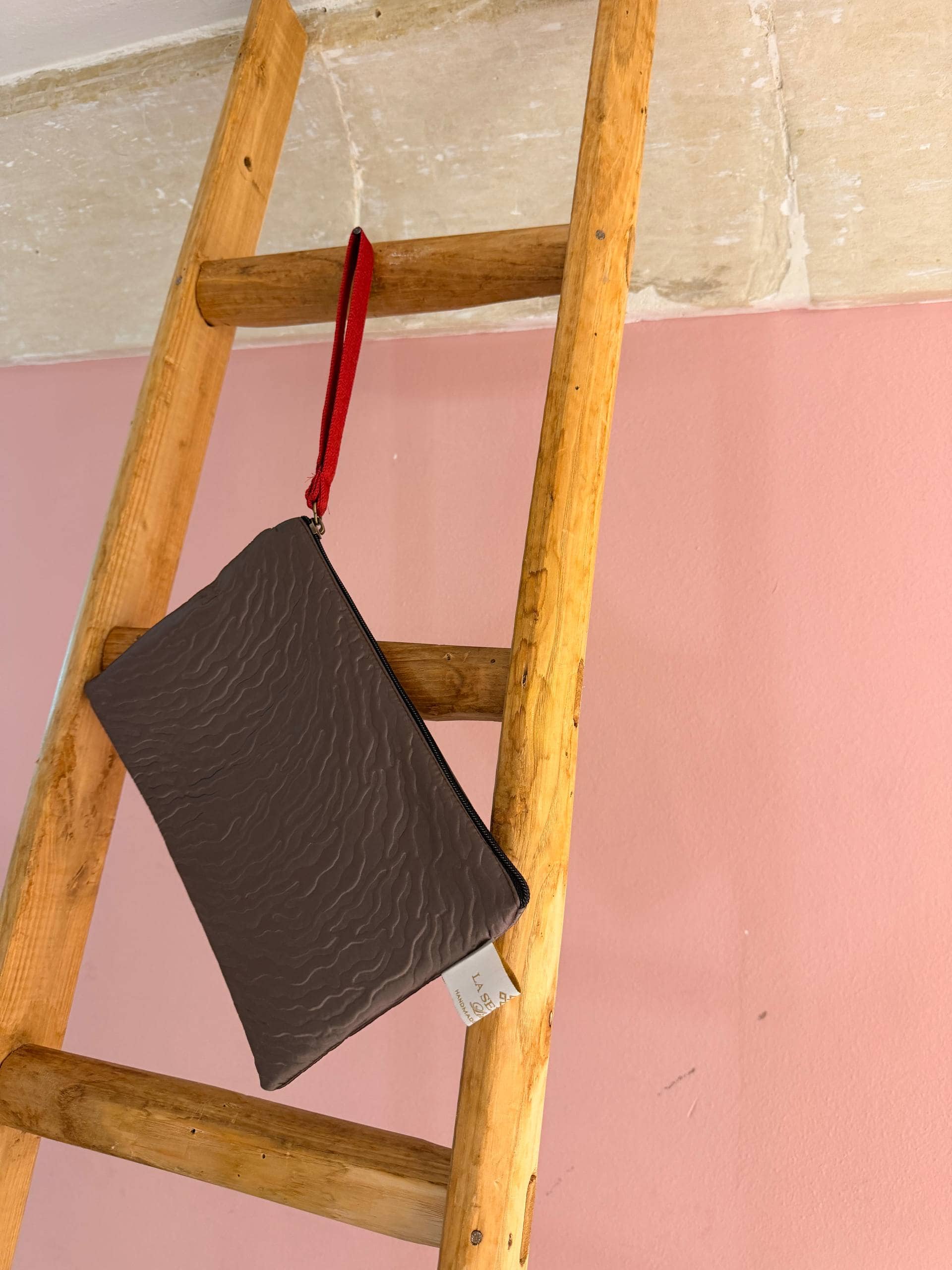 SUNDAY Clutch Bronzo - immagine 2