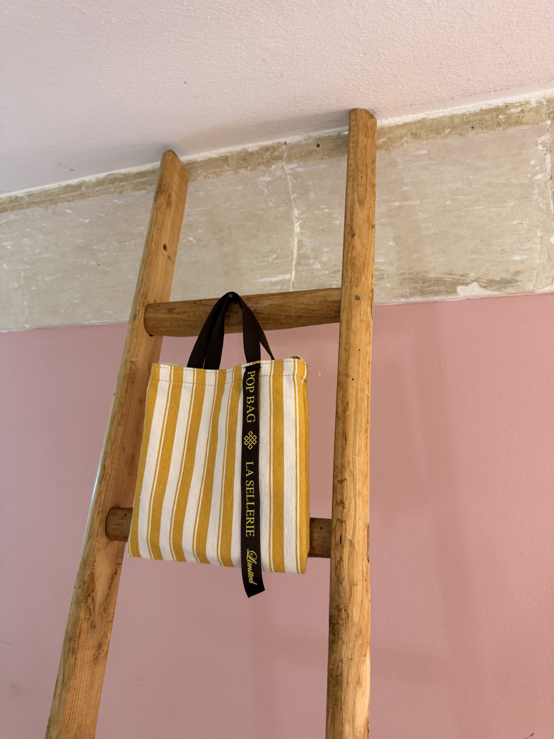 Micro POP BAG Righe gialle - immagine 2