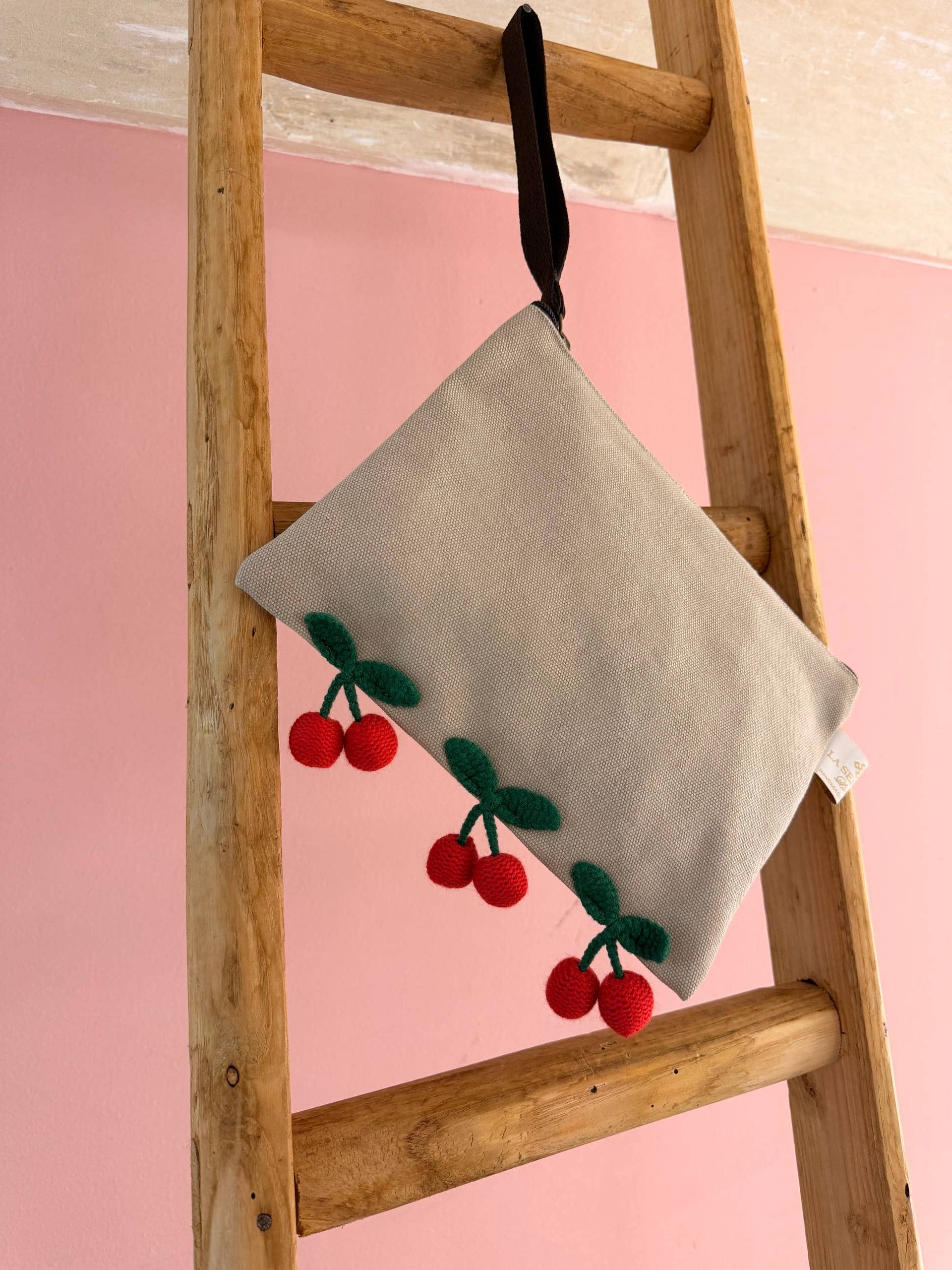 SUNDAY Clutch Ciliegie - immagine 2