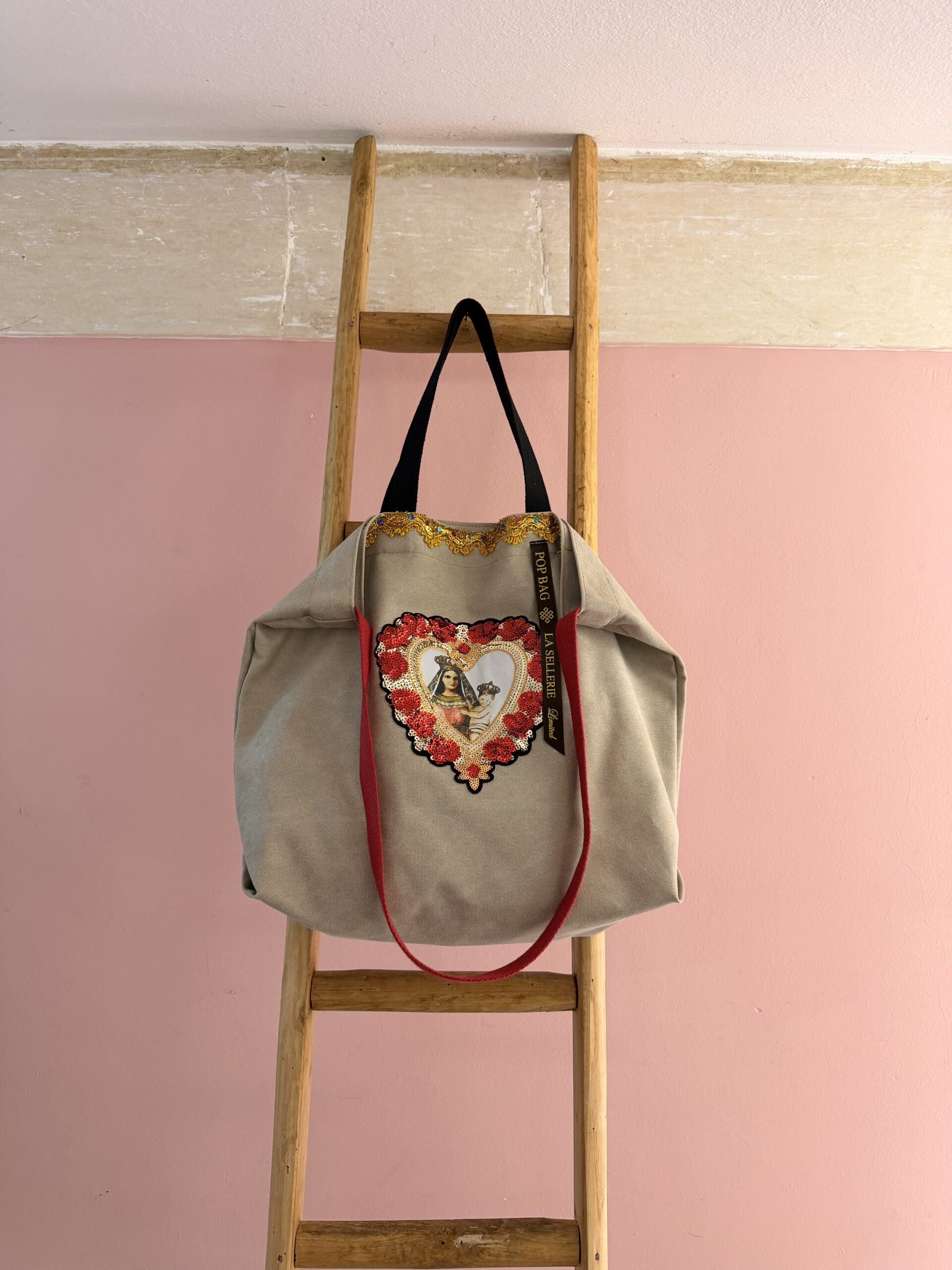 POP BAG Devozione Beige
