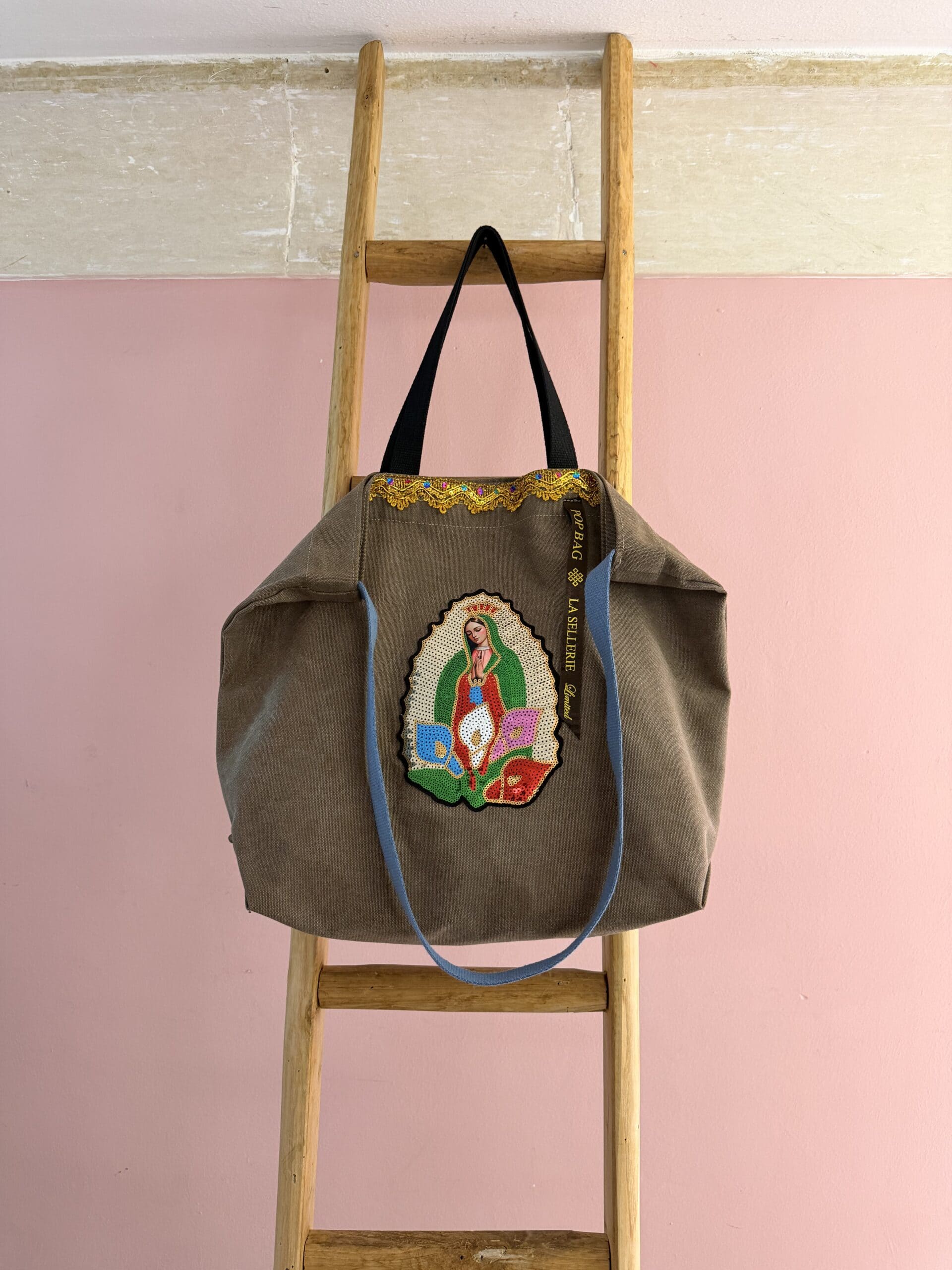 POP BAG Devozione Moro