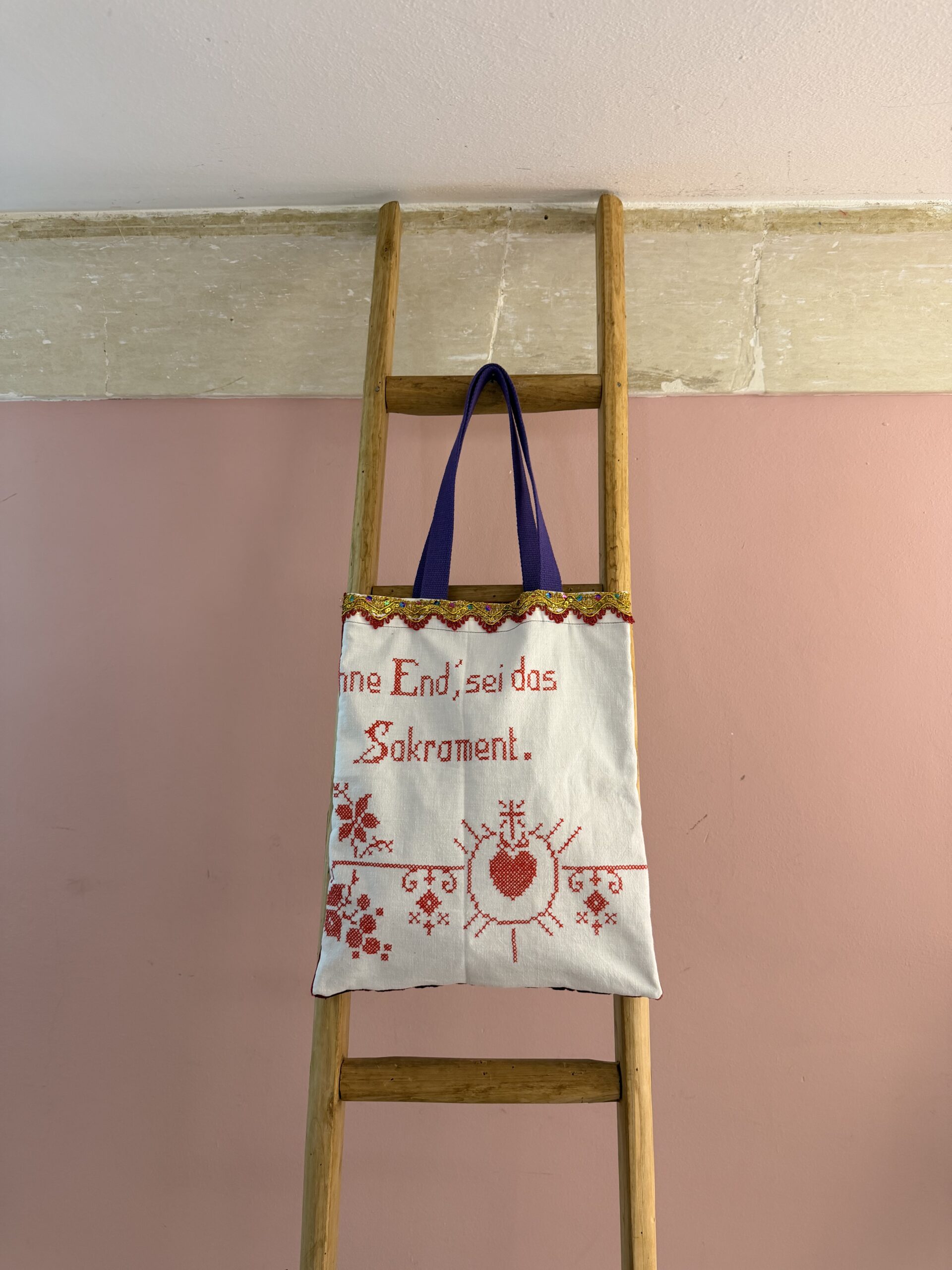 CONCLAVE 7 mini pop bag - immagine 2