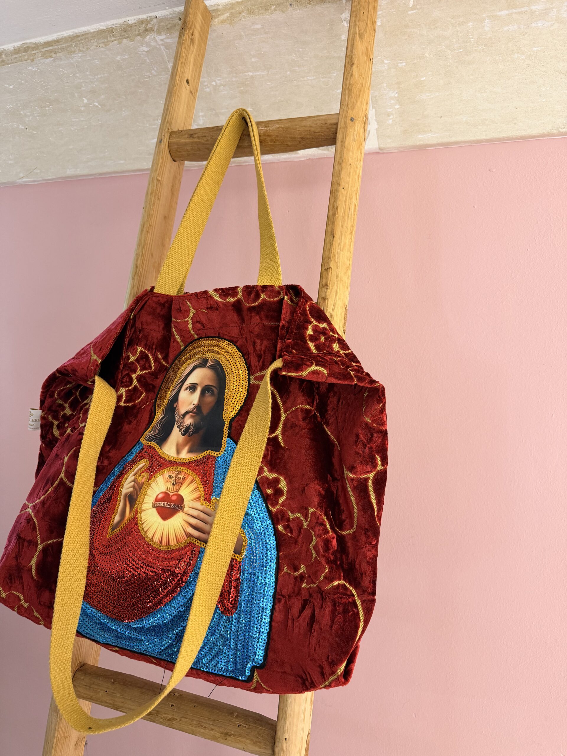 CONCLAVE 10 pop bag - immagine 3