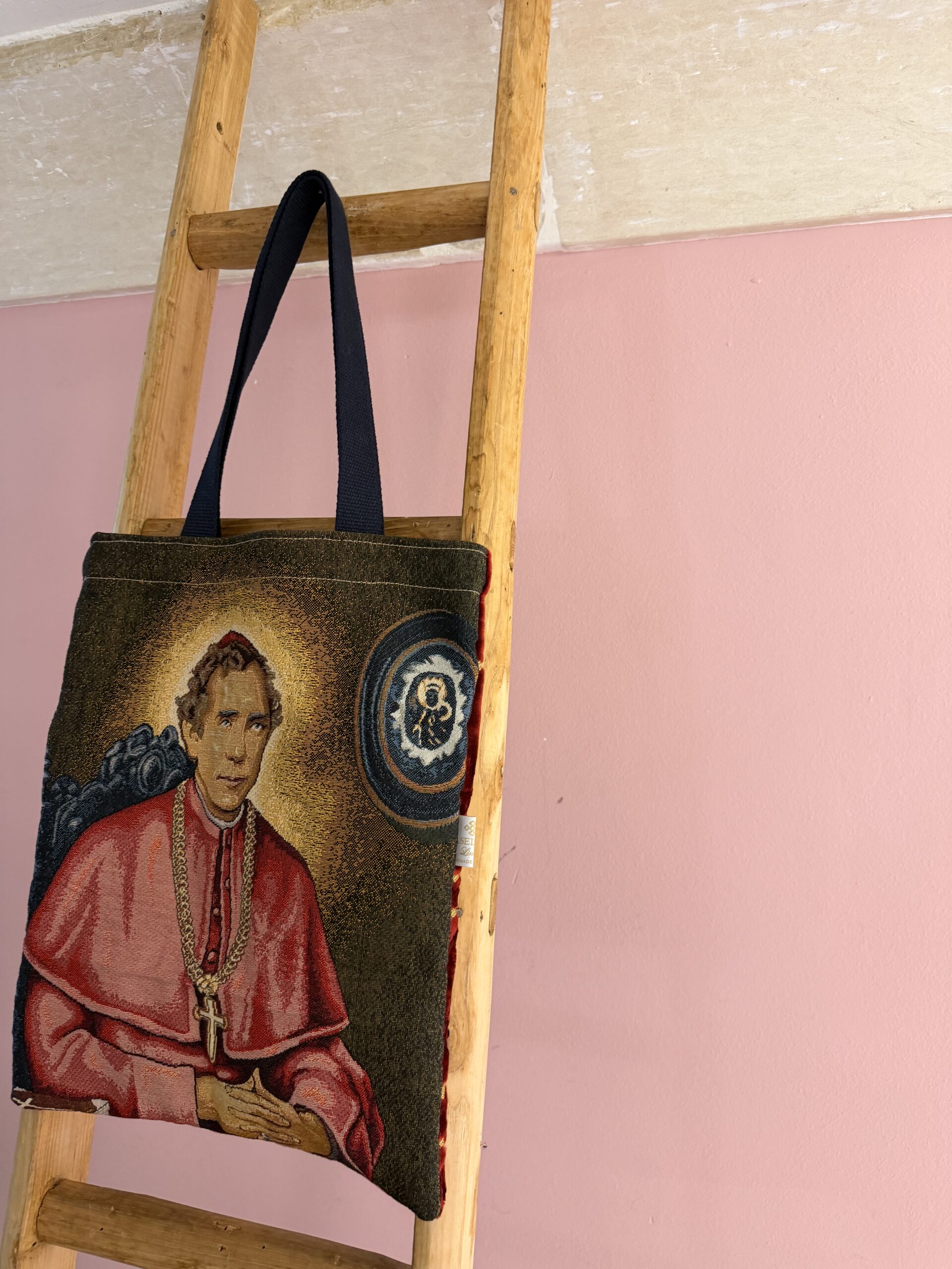 CONCLAVE 11 mini pop bag - immagine 2