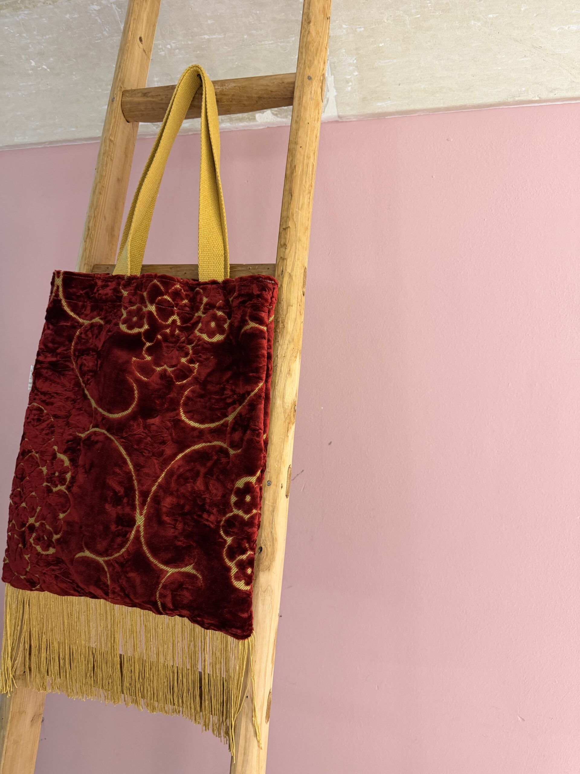 CONCLAVE 12 mini pop bag - immagine 3